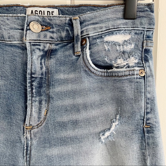 Agolde Sophie Crop Jean with Distressed Hem - Picture 3 of 16